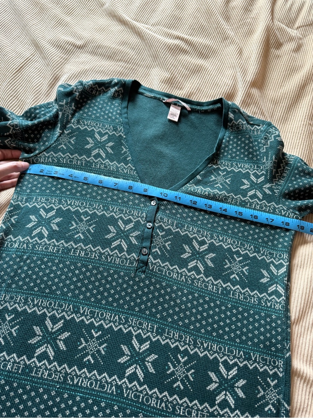 Victoria’s Secret Green Fair Isle Thermal Pajama Set Henley Shorts Medium - Picture 12 of 16